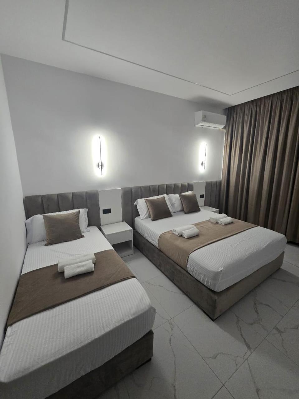 Elite Inn Вльора Екстер'єр фото